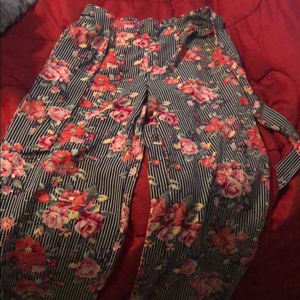Floral Palazzo pants